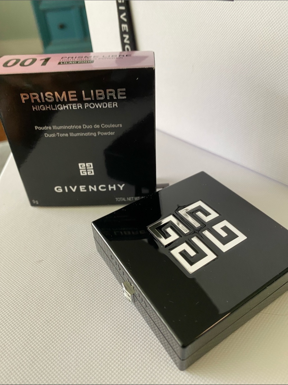 Givenchy Prisme Libre Highlighter Powder - Picture 4 of 5